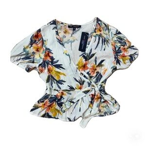 NWT Boutique floral wrap top